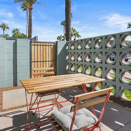 Large Studio Rooftop & Poolside - Walk To Old Town Σκότσντεϊλ Εξωτερικό φωτογραφία